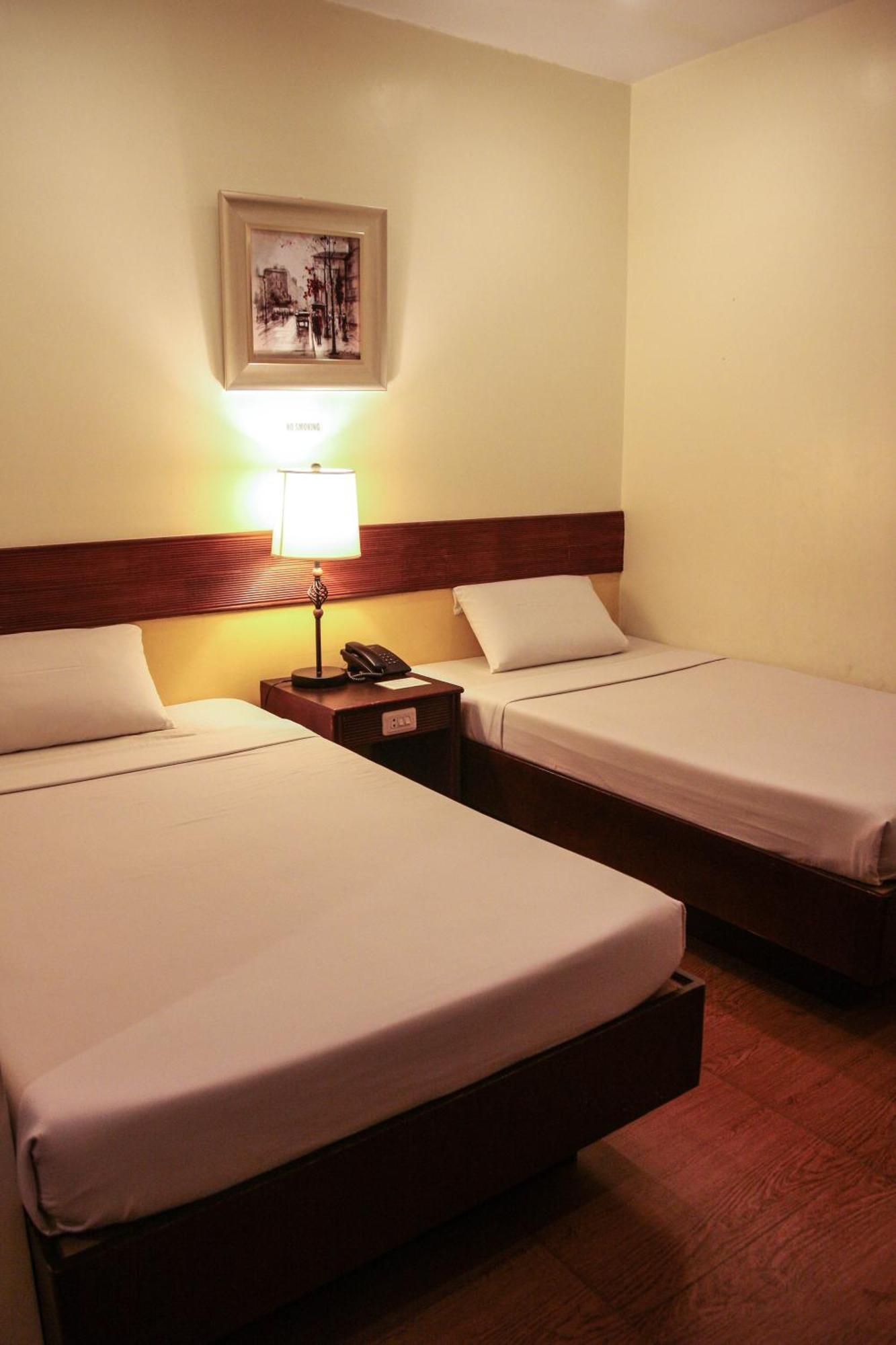 De Luxe Hotel Cagayan de Oro Exterior foto