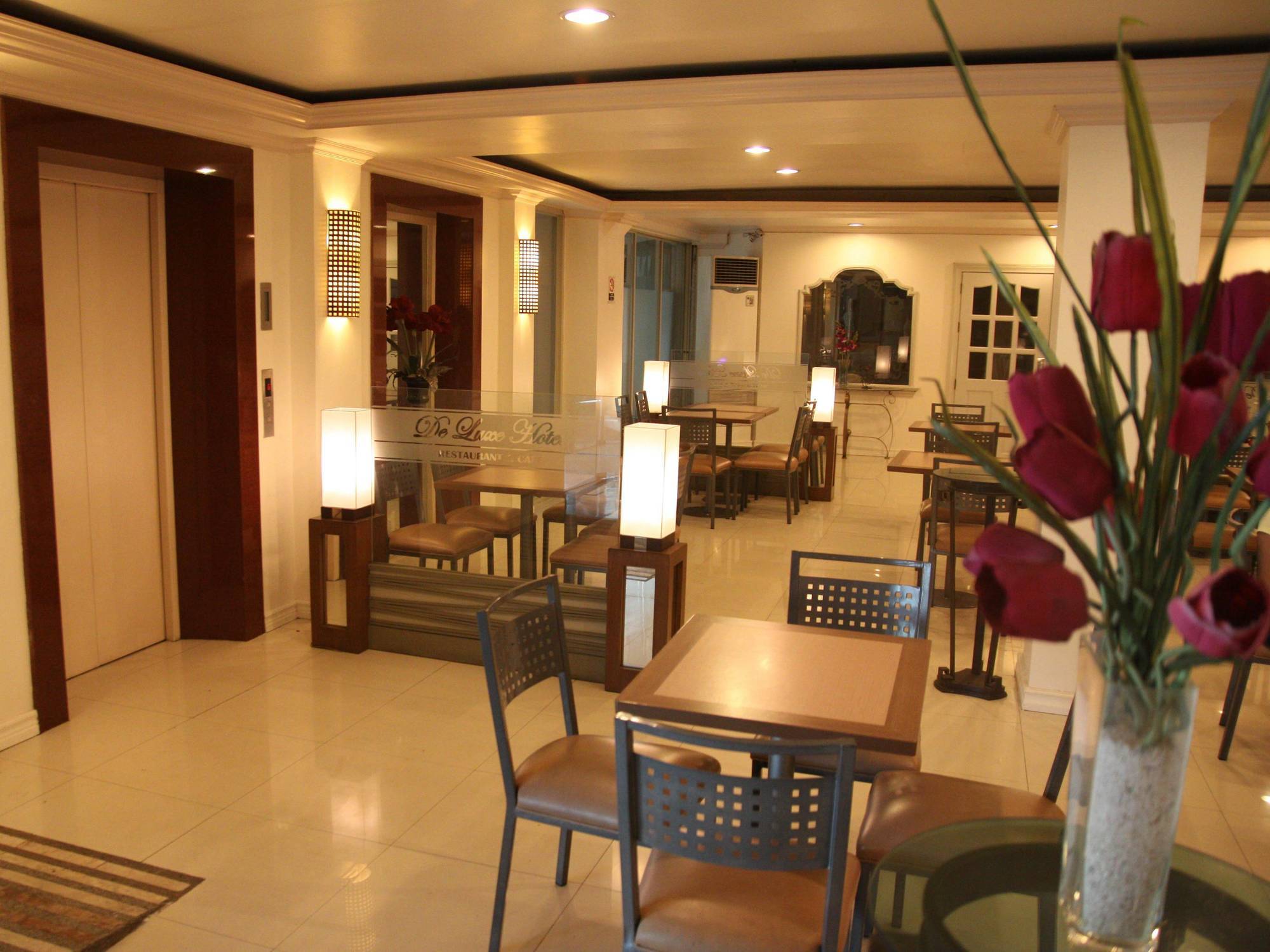 De Luxe Hotel Cagayan de Oro Exterior foto