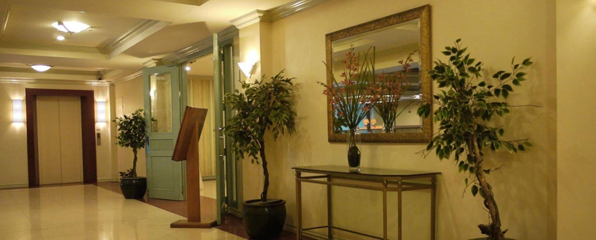De Luxe Hotel Cagayan de Oro Exterior foto